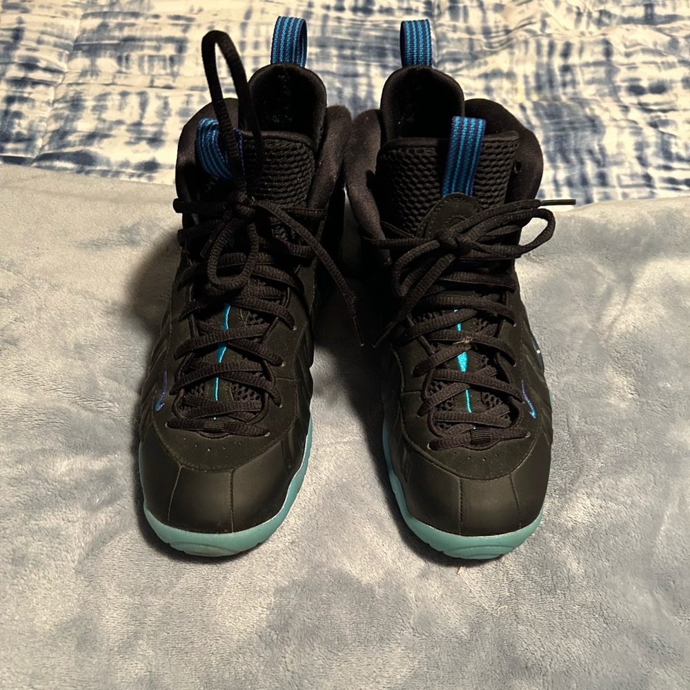 Grade School Nike Foamposites 2019 Black Blue Lagoon